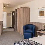 Am Moosfeld 4*