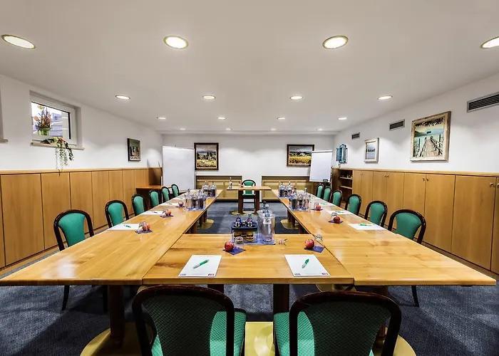 Ξενοδοχείο Am Moosfeld 4*