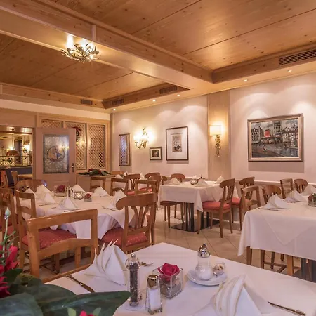 Am Moosfeld Hotel 4*