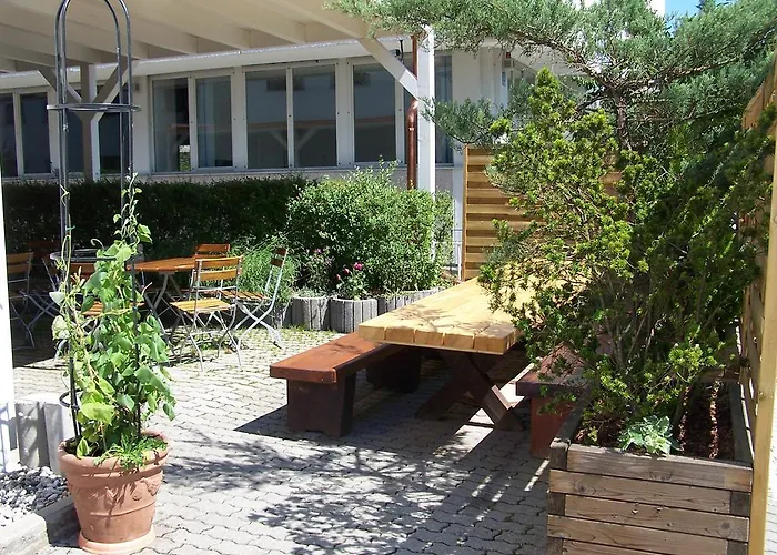 艾玛慕斯菲尔德酒店 4*