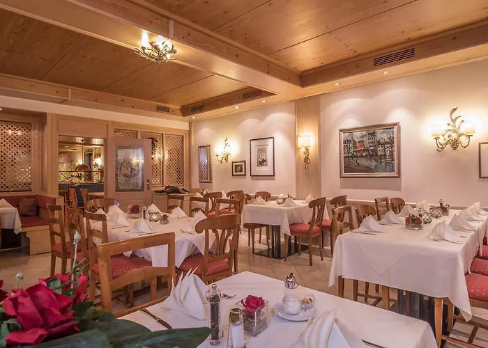 艾玛慕斯菲尔德酒店 4*