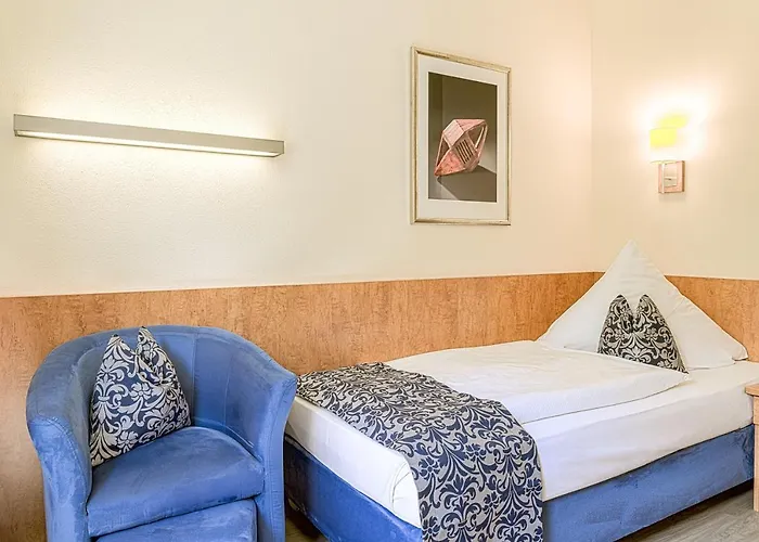 Hotel Am Moosfeld 4*